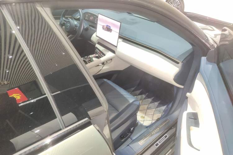 Used Zeekr 001 2024 ME Edition 100 kWh All-Wheel Drive