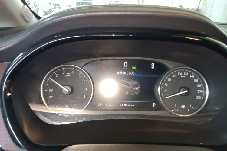 Used Buick GL8 2022 Land Business Class 652T Luxury Model