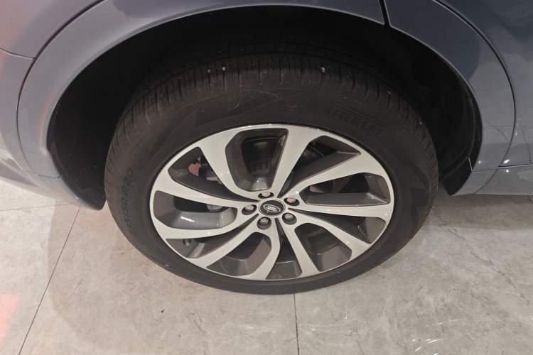 Used Land Rover Discovery Sport 2020 249 PS R-Dynamic Performance Edition
