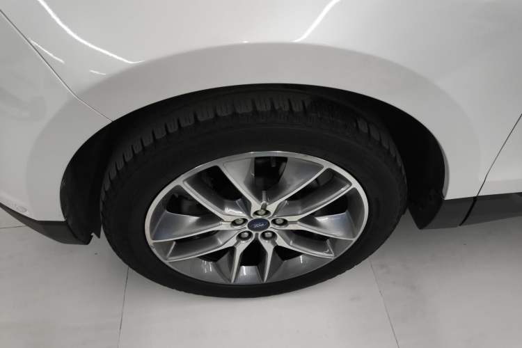 Used Ford Edge 2018 EcoBoost 245 Four-Wheel Drive Titanium 7-Seater