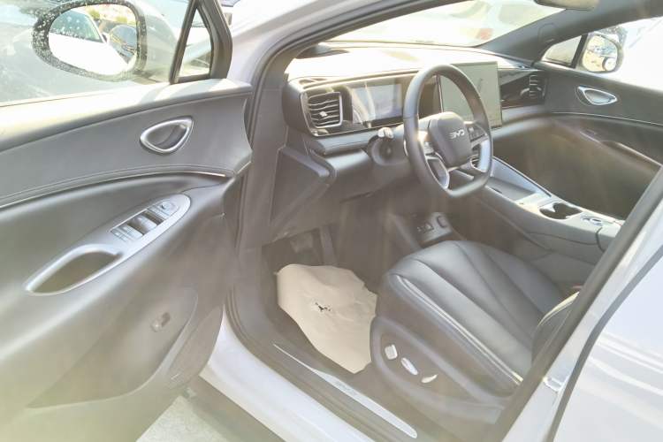 Used BYD Sealion 06 New Energy 2025 Model EV 605 Navigation Plus Edition
