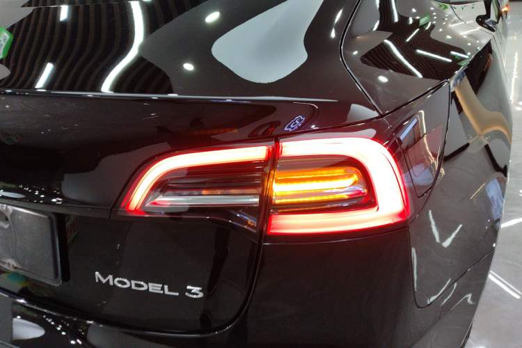 Used Tesla Model 3 2022 Rear-Wheel-Drive Version
