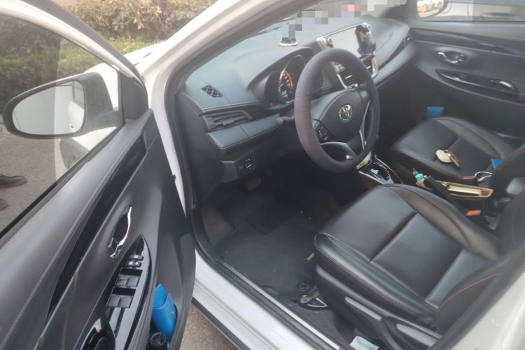 TDK.VehicleDetails.img