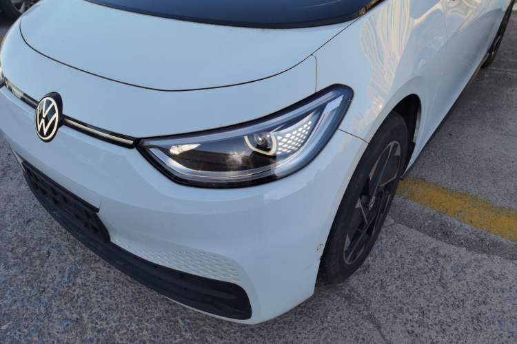 Used Volkswagen ID.3 2025 Smart Edition Outstanding Model
