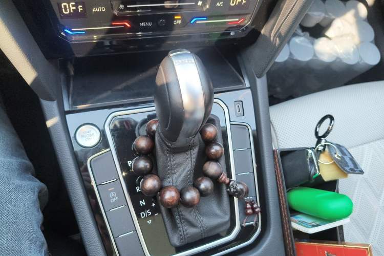 Used Volkswagen Magotan 2023 2 Million Units Commemorative Edition 330TSI DSG Luxury Version
