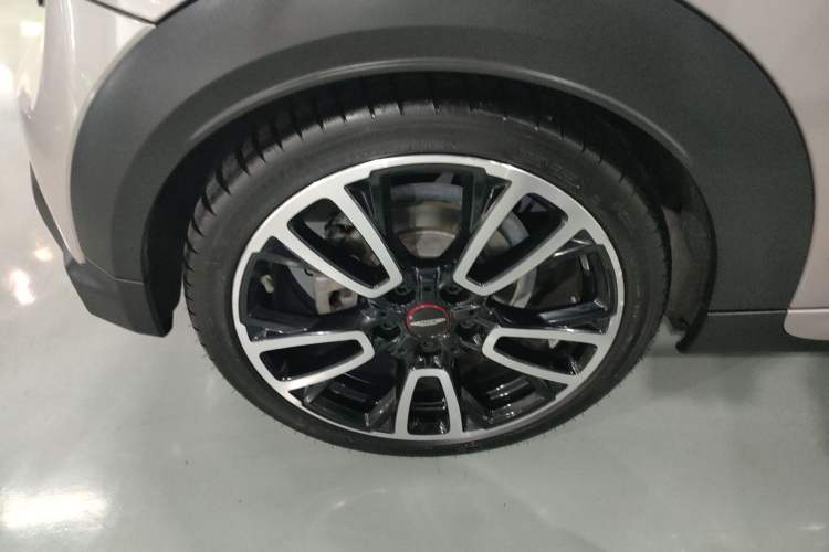 Used  MINI 2022 2.0T COOPER S Racing Driver
