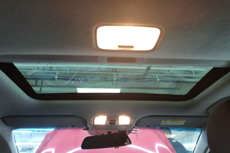 Used Hyundai Elantra 2018 1.6L Automatic 15th Anniversary Special Edition
