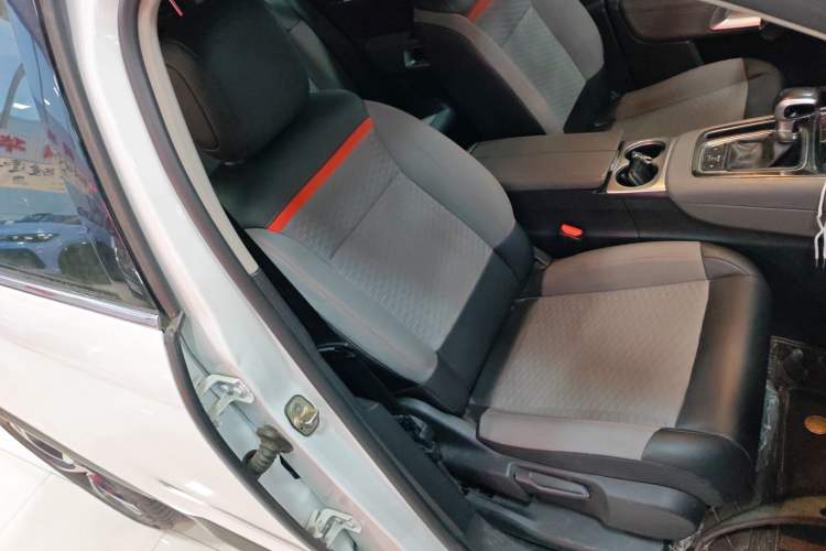 Used Citroen C5 AIRCROSS 2017 350THP Fashion Edition
