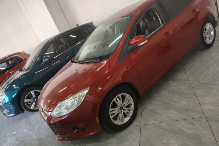 Used Ford Focus 2012 Sedan 1.6L Automatic Comfort Model