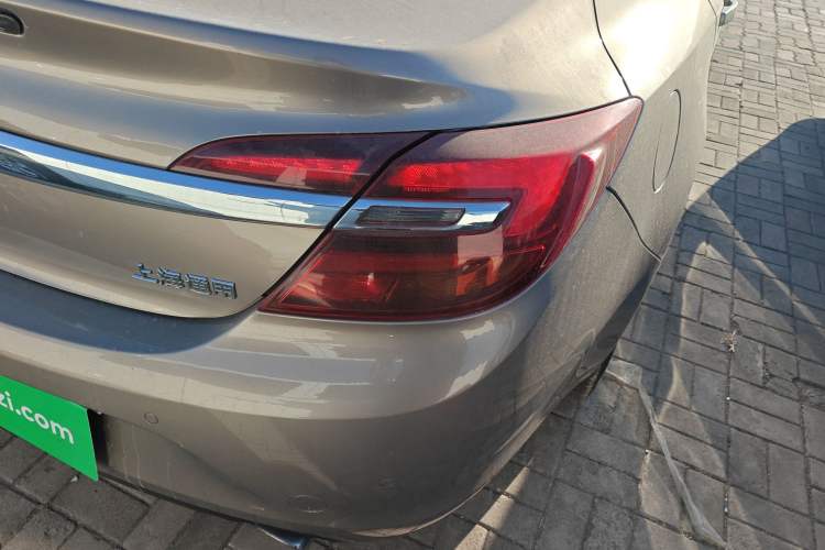 Used Buick Regal 2014 2.0L Leading Fashion Edition