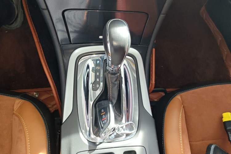 Used Buick Regal 2015 1.6T Elite Tech Model
