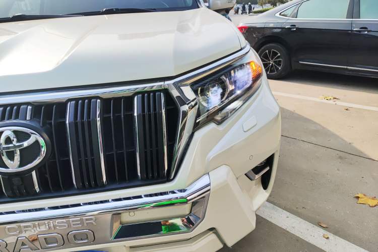Used Toyota Prado 2018 3.5L Automatic TX-L with Rear-Mounted Spare Tire