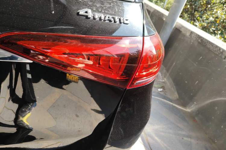 Used Mercedes-Benz GLE 2023 GLE 350 4MATIC Stylish Model
