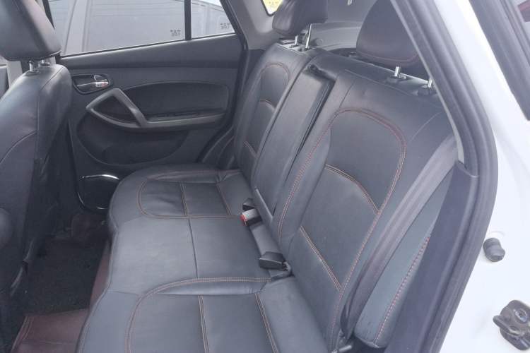 Used Haima S5 2015 1.6L Manual Luxury Model with Sunroof
