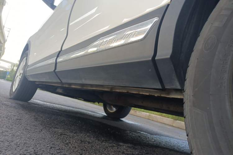 Used Baojun 560 2017 1.5T Manual Comfort Version 7 Seats