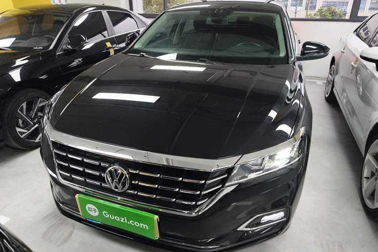 Used Volkswagen Passat 2019 330TSI Elite Edition China VI