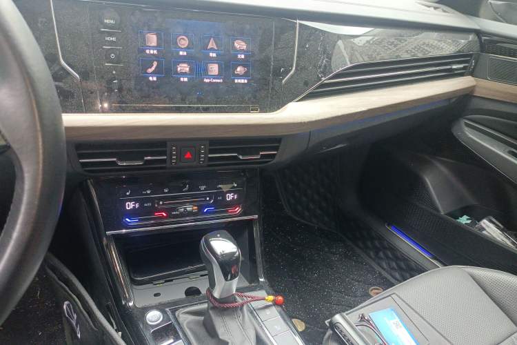 Used Volkswagen Passat New Energy 2020 430 PHEV Hybrid Luxury Edition China VI Standard