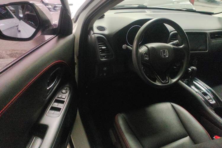 Used Honda Vezel 2017 1.5L CVT 2WD Comfort Model
