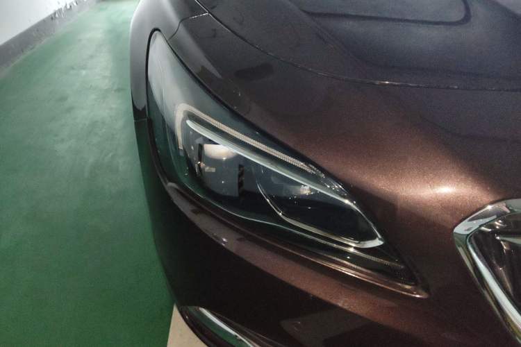 Used Buick LaCrosse 2016 30H Luxury Version