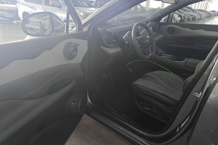 Used BYD Frigate 07 2023 DM-i 100KM Flagship Model
