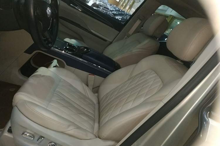 Used Buick GL8 2020 ES Land Cruiser 653T Comfort Edition