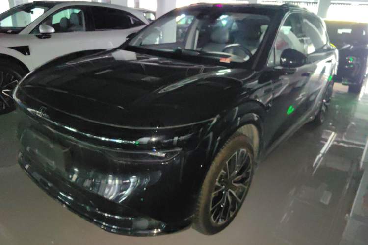 Used Zeekr 7X 2025 100 kWh Long-Range Rear-Wheel Drive with Intelligent Driving Features