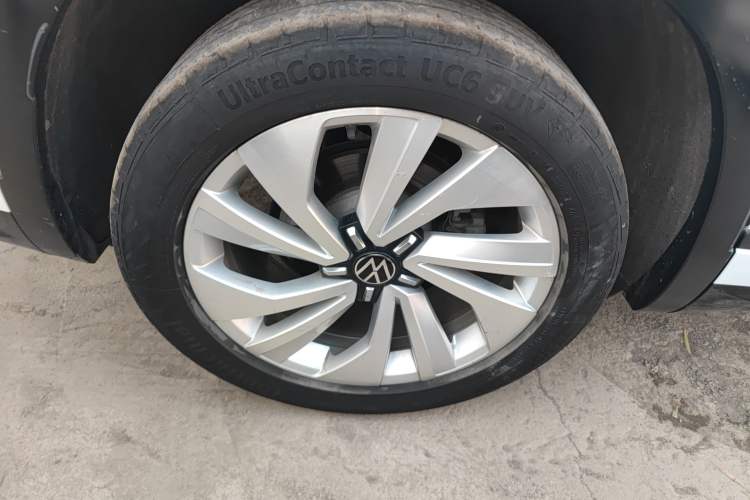 Used Volkswagen Tayron X 2020 330TSI Two-Wheel Drive Luxury Smart Connectivity Version
