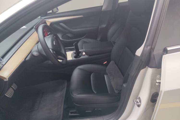 Used Tesla Model 3 2021 Revised Version II – Performance High-Performance All-Wheel-Drive Edition
