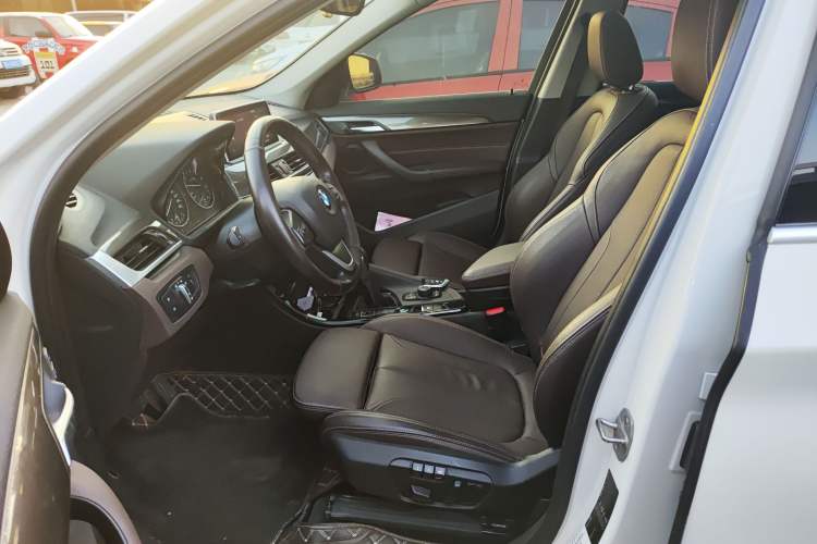 Used BMW X1 2018 sDrive18Li Luxury Model
