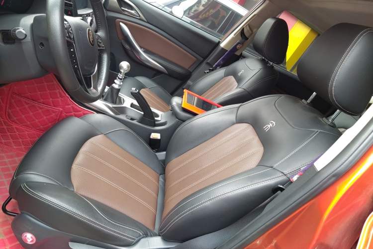 Used BYD Song 2017 Gaishi Upgrade Edition 1.5TI Manual Elite Model
