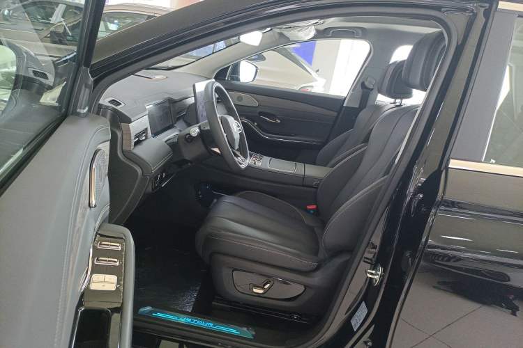 Used  Shanhai L9 2025 1.5TD 2DHT Luxury Edition 7-Seater
