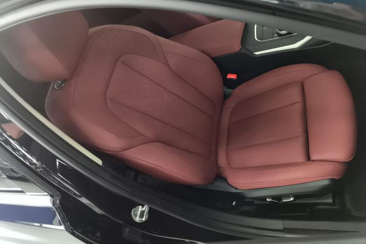 Used BMW 3 Series 2025 325Li M Sport Package
