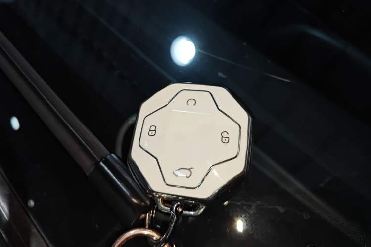 Used JETOUR Traveler 2023 2.0T All-Wheel Drive CrossPRO+