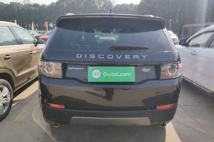 Used Land Rover Discovery Sport 2019 240 PS SE Version China VI Standard
