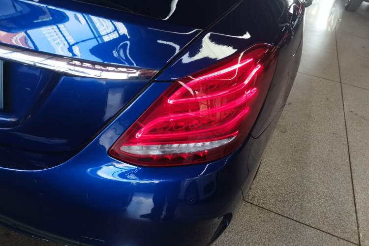 Used Mercedes-Benz C-Class 2017 Facelift C 200 L Sport Edition
