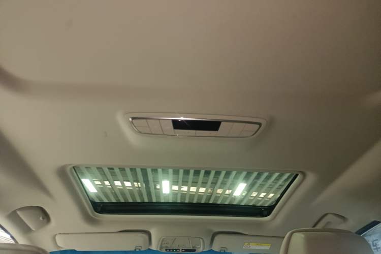 Used Buick GL8 2018 ES 28T Comfort Model China VI Standard
