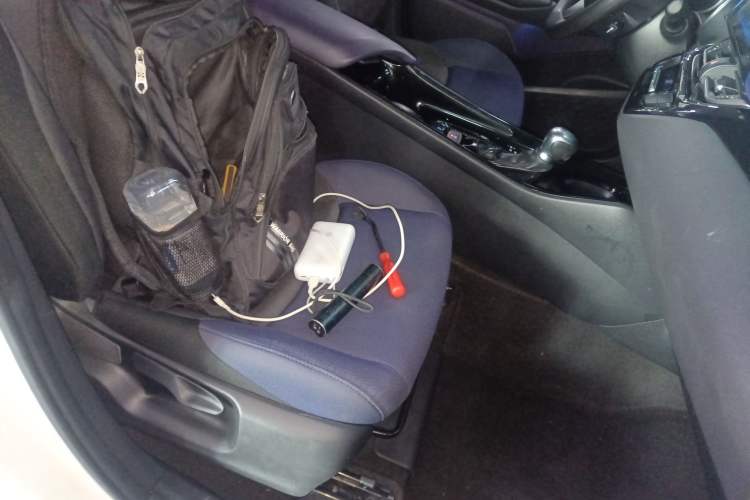 Used Toyota C-HR 2018 2.0L Leading with Sunroof China V Standard
