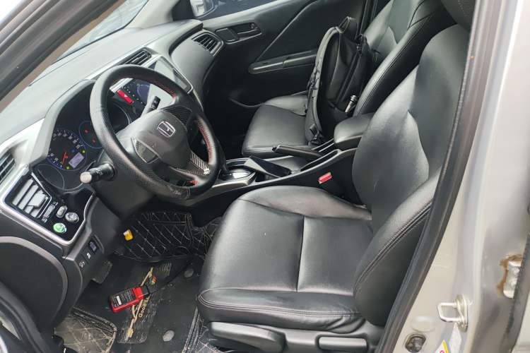 Used Honda City 2015 1.5L CVT Luxury Edition
