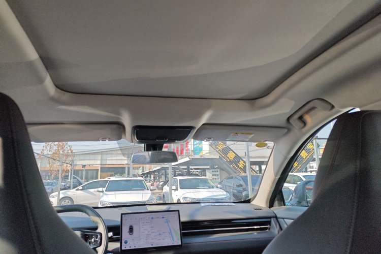 Used JETOUR Dashing 2025 1.5T DCT Luxury Edition
