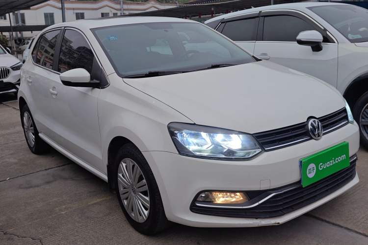 Used Volkswagen Polo 2016 1.6L Automatic Comfort Model

