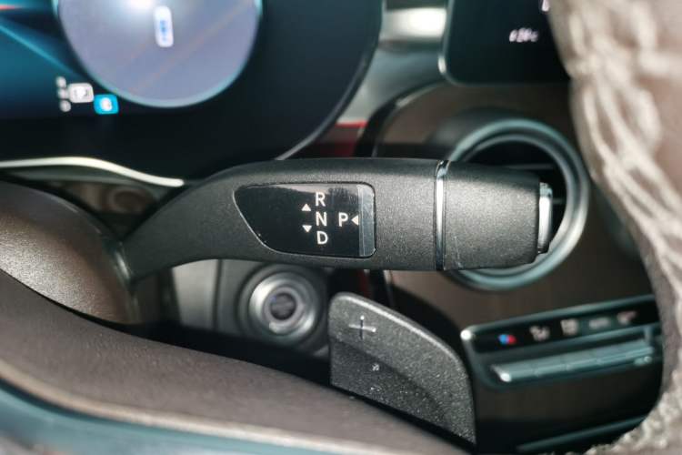 Used Mercedes-Benz GLC 2022 Second Facelift GLC 260 L 4MATIC Luxury Edition