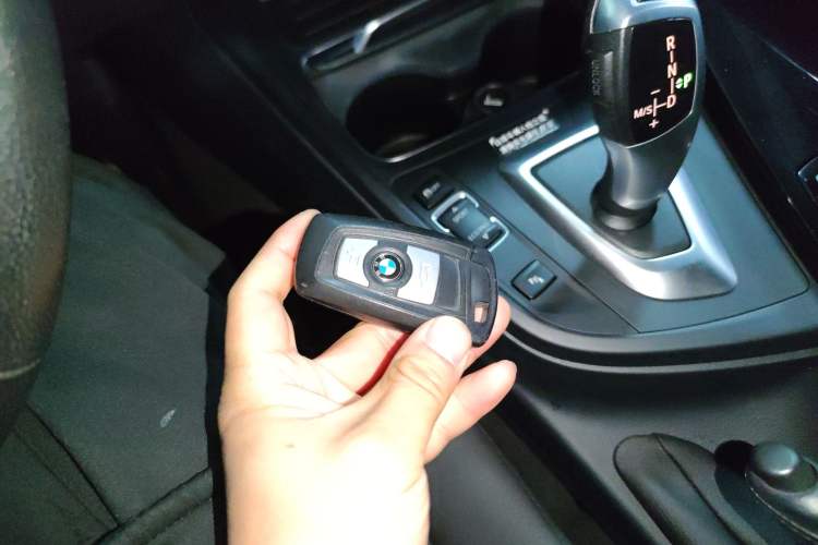 Used BMW 3 Series 2017 320Li Fashion Model
