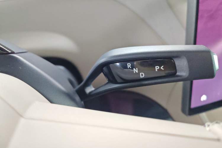 Used  YU7 2025 Ultra-Long Range All-Wheel Drive Pro Version
