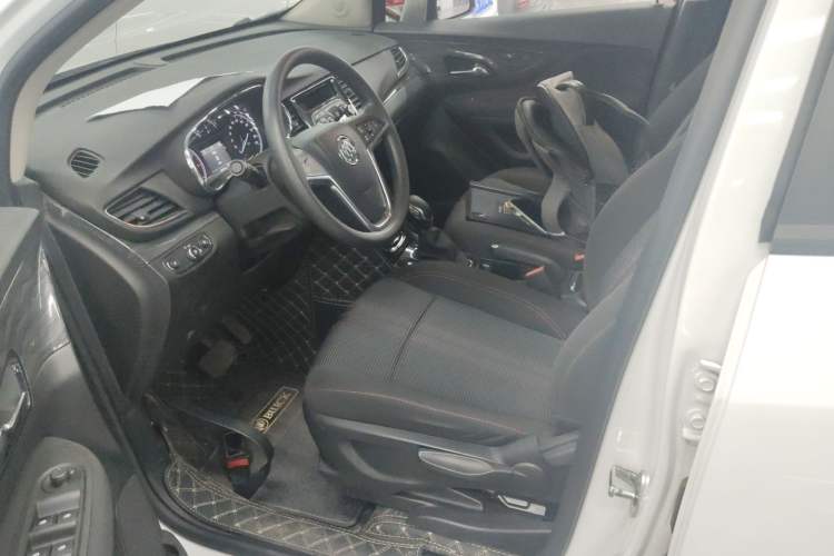 Used Buick Encore 2017 18T Automatic Two-Wheel Drive Urban Leading Model
