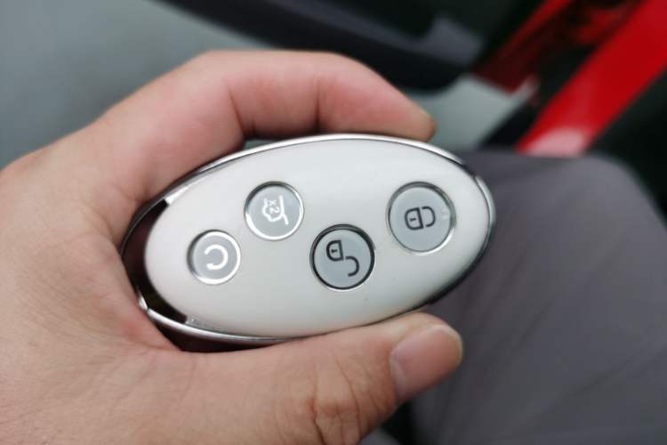 Used BYD Yuan New Energy 2018 EV360 Smart Connected Cool Model
