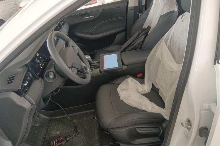 Used Roewe i5 2023 1.5L CVT Luxury Edition
