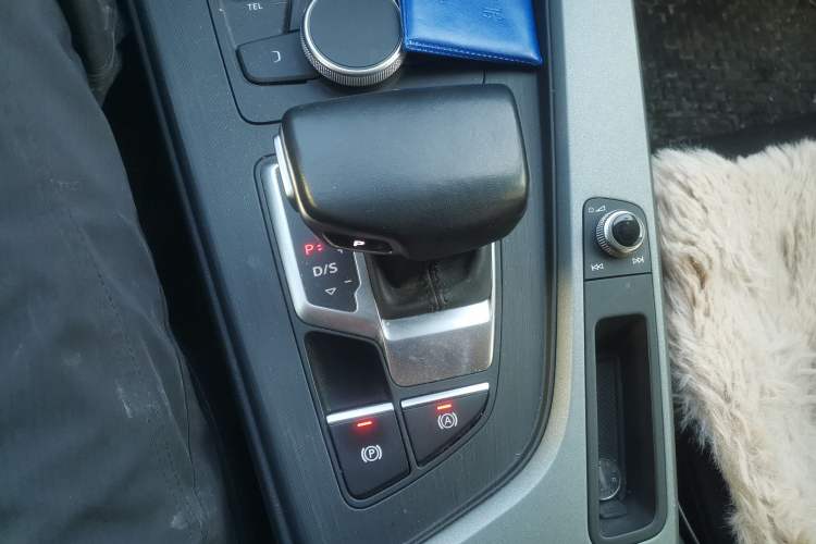 Used Audi A4L 2019 40 TFSI Ambition China VI