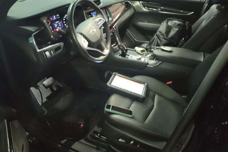 Used Cadillac XT6 2022 2.0T 7-Seater Four-Wheel Drive Luxury Version
