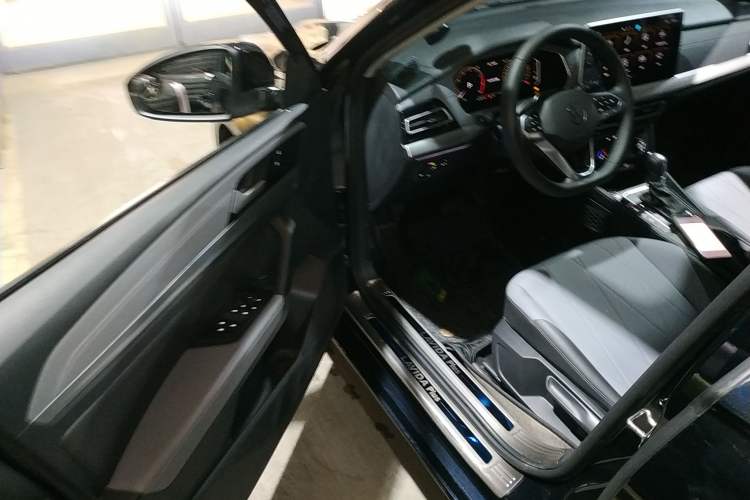 Used Volkswagen Lavida 2024 1.5L Automatic 5 Million Edition