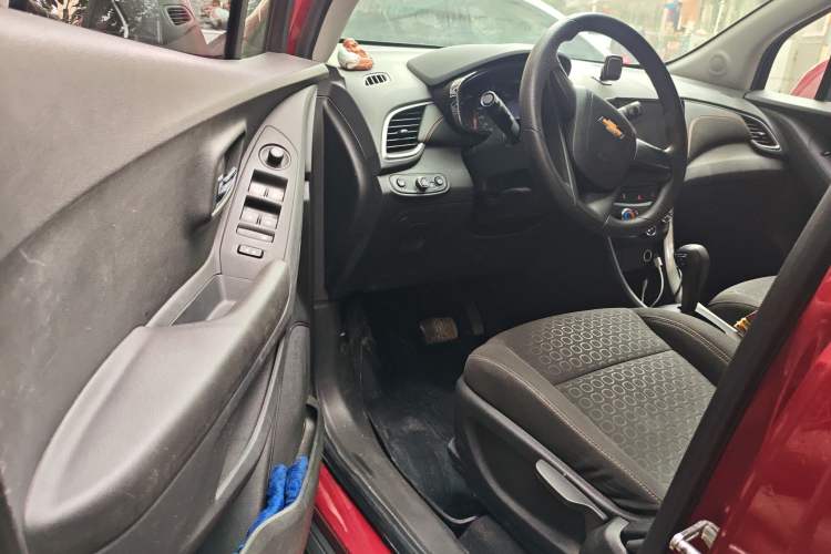 Used Chevrolet Trax 2017 1.4T Automatic Two-Wheel Drive Comfort Version